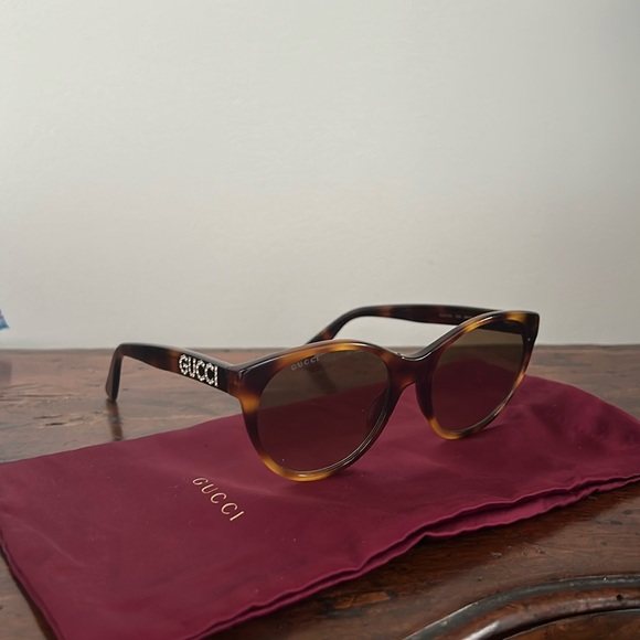 Gucci Accessories - 30% off SALE 🍂 Gucci cat eye Sunglasses | Brown Tortoiseshell
